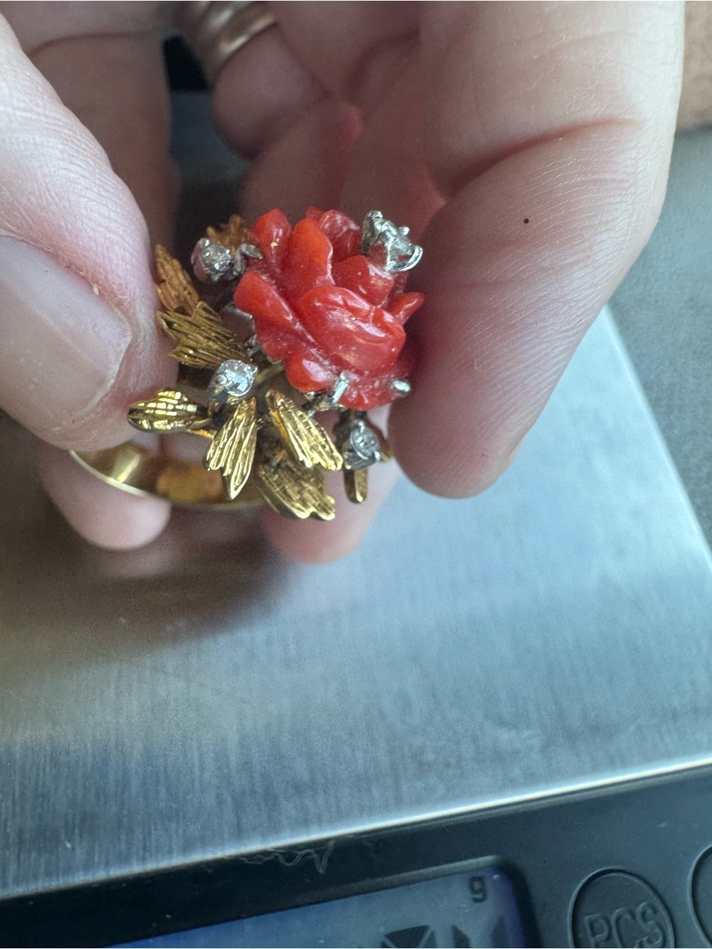 18K Yellow Gold Carved Coral & Diamond Flower Ring - Picture 3 of 8